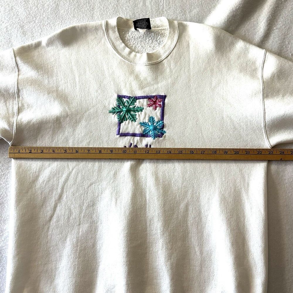 Vail Sweatshirt Women XL‎ Vintage 90s White Crewneck 1991 Snowflake Embroidered - Picture 6 of 11